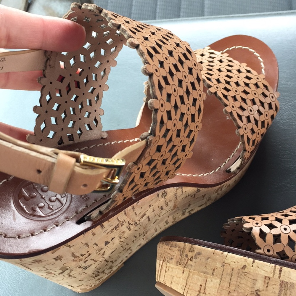 •Tory Burch• Sold Out Daisy Wedges - Picture 5 of 7
